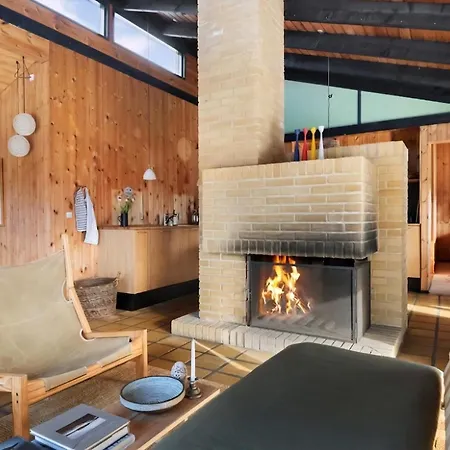 Charming 70s Retreat Near And Peaceful Vibe Ferienhaus Odder