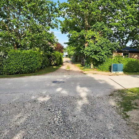 Charming 70s Retreat Near And Peaceful Vibe Hébergement de vacances Odder