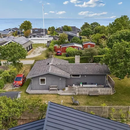 Charming 70s Retreat Near And Peaceful Vibe Odder