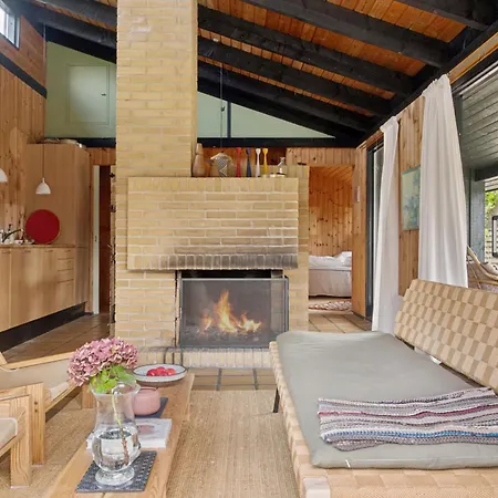 Charming 70s Retreat Near And Peaceful Vibe Prázdninový dům
